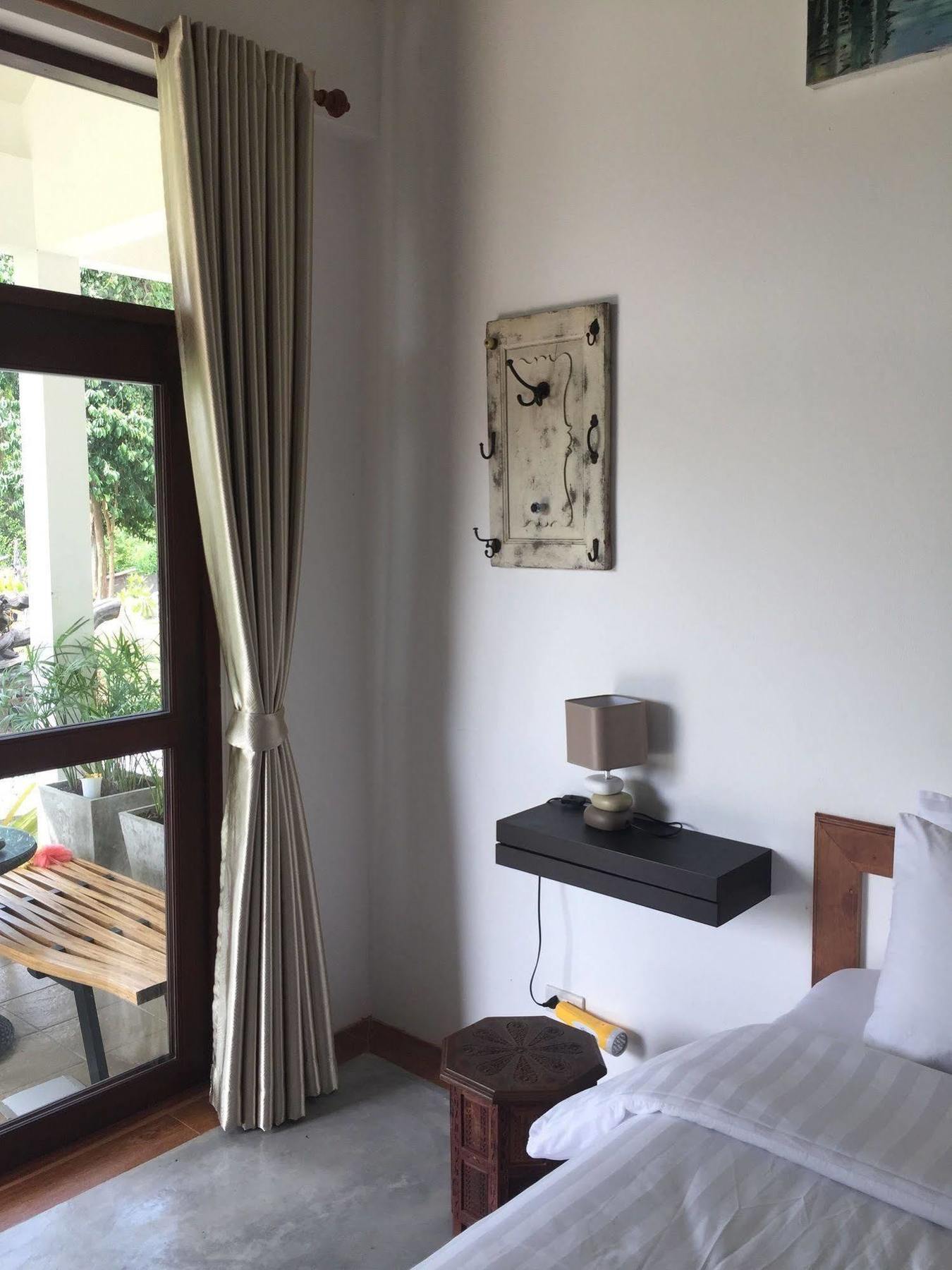 فندق Tree Roots Retreat رايونغ المظهر الخارجي الصورة