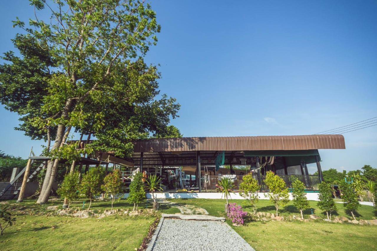 فندق Tree Roots Retreat رايونغ المظهر الخارجي الصورة